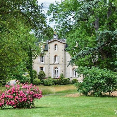 Вилла Domaine Des Roches Blanches Le Pin  Экстерьер фото