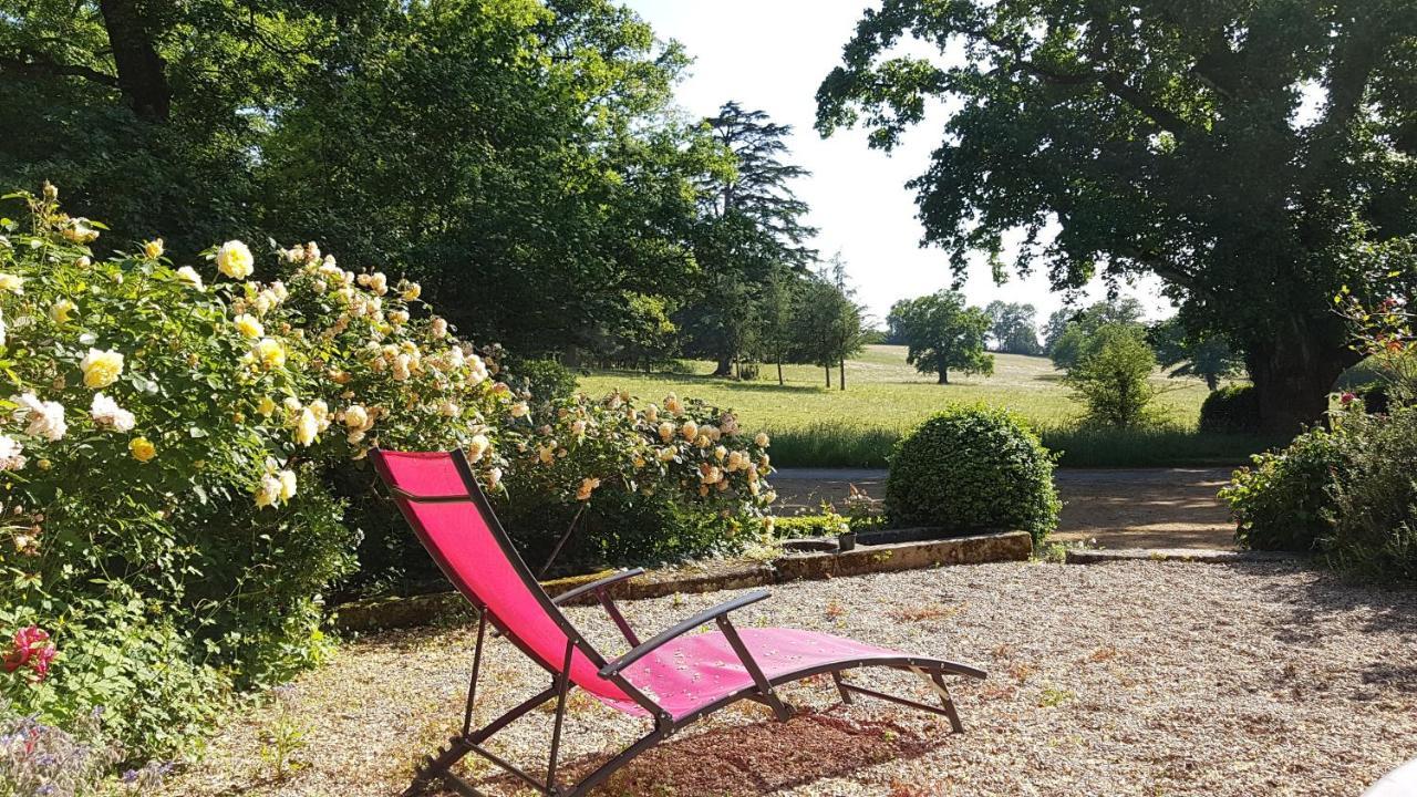 Вилла Domaine Des Roches Blanches Le Pin  Экстерьер фото