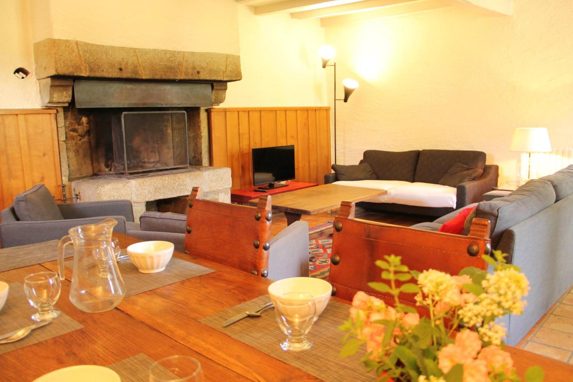 Вилла Domaine Des Roches Blanches Le Pin  Экстерьер фото